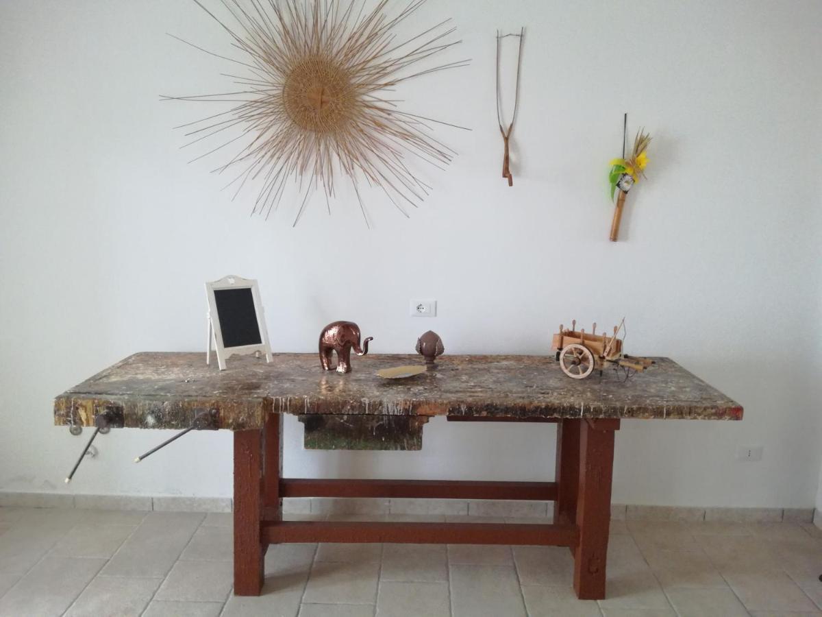 לינה וארוחת בוקר אוג'אנו לה קייזה Carpentry מראה חיצוני תמונה