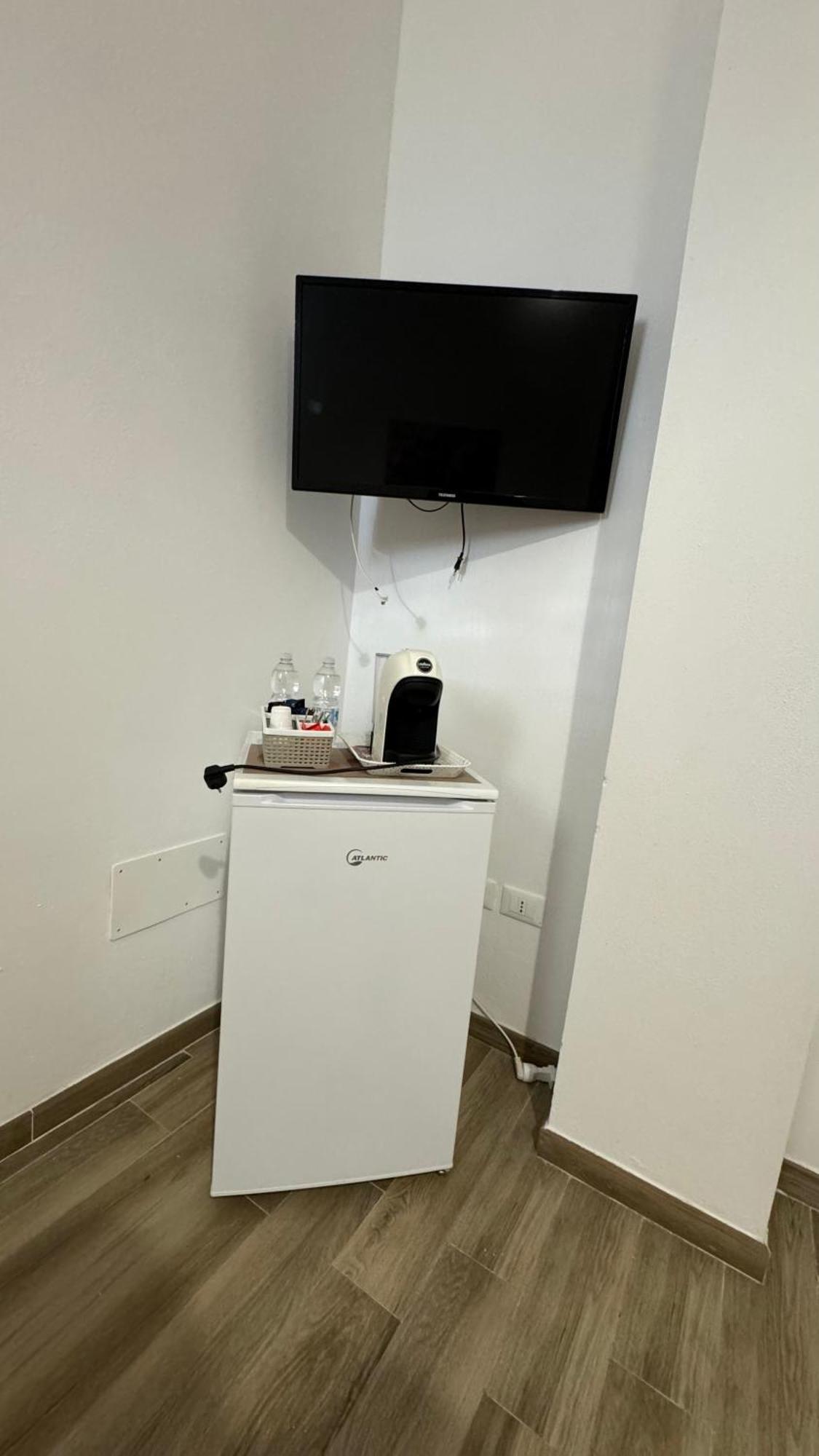 לינה וארוחת בוקר אוג'אנו לה קייזה Carpentry מראה חיצוני תמונה